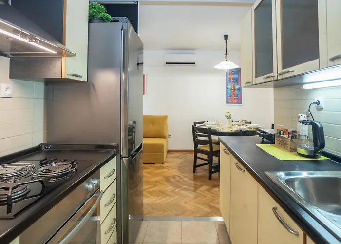 公寓 Asti - Two Bedrooms Elegant