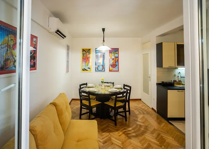 公寓 Asti - Two Bedrooms Elegant